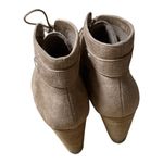 Dr. Scholl's Conquer Tan Lace Up Heeled Booties Size 9.5 Pumpkin Patch, Autumn Photo 2