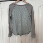 Boutique‎ Gray Long Sleeve Top Size Medium Photo 1