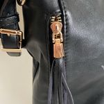 Large Black vegan Leather Shoulder Bag side pockets tassel zipper Photo 6