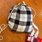 Wondershop at Target Pajama Set β XL β Plush Top + Flannel Shorts + Matching Bag Black Photo 2