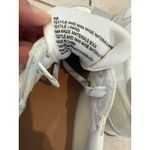 Universal Threads Retro Sneakers Suede Accent Lace‎ Up Casual Walking Shoes Photo 4