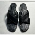 Timberland  Sandals‎ Women's Size 10M Black Strap Leather Slip On Heel (87318) Photo 2
