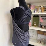 Lululemon  Wild Tank top size 6 Photo 3