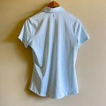 Under Armour  FITTED HEATGEAR SHORT SLEEVE TOP ATHLETIC WOMENS SIZE M LIG…‎ Photo 2