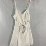 Yoins  size medium (6) white romper zip up lightweight flirty romantic layered‎ Photo 6