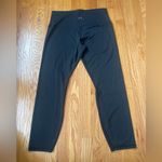 Varley  Black Cropped Leggings Photo 2