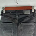 American Eagle 000 23x28 Curvy High-Rise Jegging Distressed Jeans in Black Photo 4