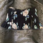 Kendall + Kylie crop top Photo 5