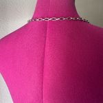 Elegant Silver and Pearl Necklace Photo 3