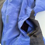 L.L.Bean  Women’s Hooded Parka Blue and Black Size Medium Regular Photo 6