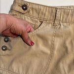 Bass Tan Knee Photo 2