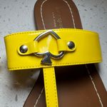 Kate Spade Women's Cece Patent Logo Slip-On T-Strap Sandals Yellow Show NEW Sz 8 Photo 5