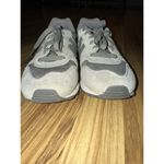 New Balance  Shoes Womens 8.5 Lace Up Low Top Running Sneakers GW500SG Grey Suede Photo 2