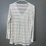 Ivory Open Knit V Photo 1