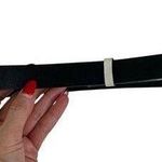 Kate Spade  New York M/L Black Leather Belt White Accent Hidden Buckle Skinny Photo 0