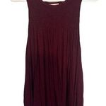 Universal Threads  Wine Maroon Textured Accordion Sleeveless Blouse Women Sz M Photo 0