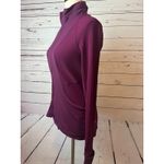 Lululemon Far And Free Jacket size 8 Hooded Full Zip Reflective W3BYAS Packable Photo 2