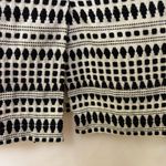 Loft  Black‎ & White Geometric Knit Pencil Skirt Size 14 Photo 3