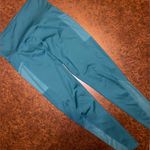 Ideology Compression High-Rise Side-Pocket Cropped Leggings - size small Photo 1