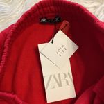 ZARA  Red Skirt perfect for Valentines Day size L brand new with two front pocket Photo 4