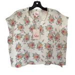 So Me Feminine Floral Cottage Photo 0