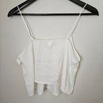 BP Tank Top Cropped White Lightweight Neutral Casual Trendy Vacation V-neck Photo 3