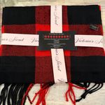Victoria's Secret NWT  Sparkle Scarlet Buffalo Check Scarf Photo 1
