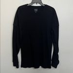 Guess  Waffleknit Long Sleeve Shirt Quilted Shoulders Black Size Large Photo 1