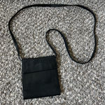 G.H. Bass‎ & Company Black Leather Wallet Crossbody Purse Photo 0