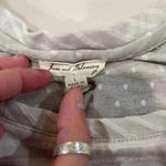 Jane and Delancey  ShortSleeve Ruffled Sides Gray Striped Shirt Blouse Womens Large Photo 3