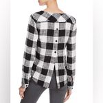 Bella Dahl 
Buffalo Plaid Button‎ Back Pullover size small Photo 1