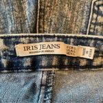 Iris Women’s Aztec print front acid wash denim jean shorts Photo 4