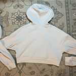 Alo Yoga Muse Hoodie Womens size small in ivory sweatshirt set white cropped Photo 6