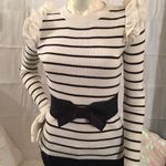 Stylus Ruffle Shoulder lite ribbed Cotton Top Black Photo 5