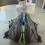 Gray Athletic Shoes Size 7 Photo 7