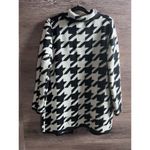 Investments  Sweater Open Houndstooth Cardigan Duster Black White Plaid Sz M Photo 1