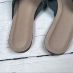 Loft  Women's Green Bow Style Sandals Sz 7 Photo 1