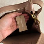 Madewell NWT  sydney crossbody bag in smoked mauve Photo 7