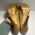 Fendi platform heels gold logo in toe box EU 37 or US 7 Photo 7