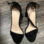 Yoki Black Heels Minimalist Design Photo 1