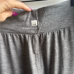 Vuori  Lux At Ease High Rise Cropped Pants Large workout yoga athleisure Photo 5