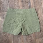 Royal Robbins Women’s Green Ripstop Hiking Shorts Size 6 Outdoor Nylon Blend Photo 1