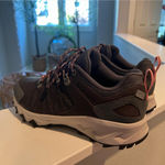 Columbia  Hiking Shoes Women’s 7 Photo 1