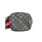 RUSSET Womens Gray Pouch Zip Up Coin Purse Photo 1