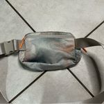Lululemon ‎ Everywhere Belt Bag Spray Camo Photo 2