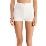 NWT RUMER Rosa Short In White Size XXS Photo 0