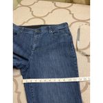 Chico’s Fabulously Slimming Cropped blue jeans, size 2.5 crop/ 14 Photo 5