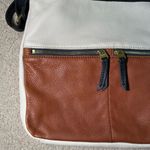 Fossil Erin Leather Colorblock Crossbody Purse Bag Messenger Cream Brown Pockets Photo 1