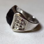 Source Unknown Graphic Etched Silver Tone Metal Band Black Square Beveled Stone Size 10.5 Ring Photo 3