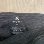 Kyodan  Black Leggings Stretchy Athletic Fit Photo 1